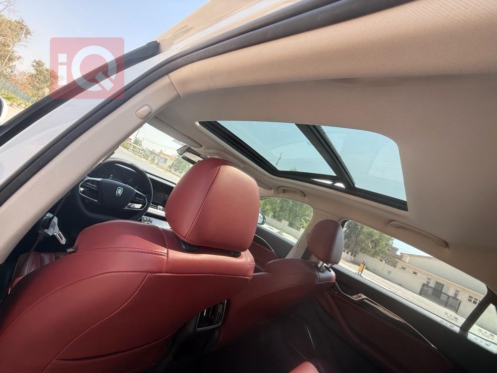 بێستون B70